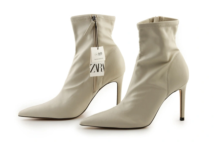 Buty damskie Zara botki skóra ekologiczna ecru r. 41