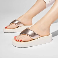 Klapki damskie Flip Flop Comfy Paddy japonki metaliczne na platformie