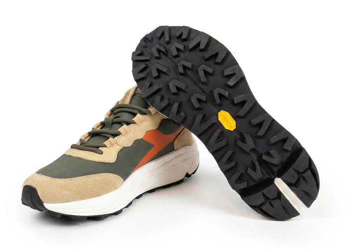 Buty damskie Diadora Rave Full Grain Suede sneakersy klasyczne khaki r. 38