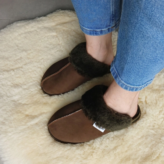 Kapcie damskie IRE SHOES ze skóry owczej naturalny kożuch futro ciepłe ręcznie szyte r. 41