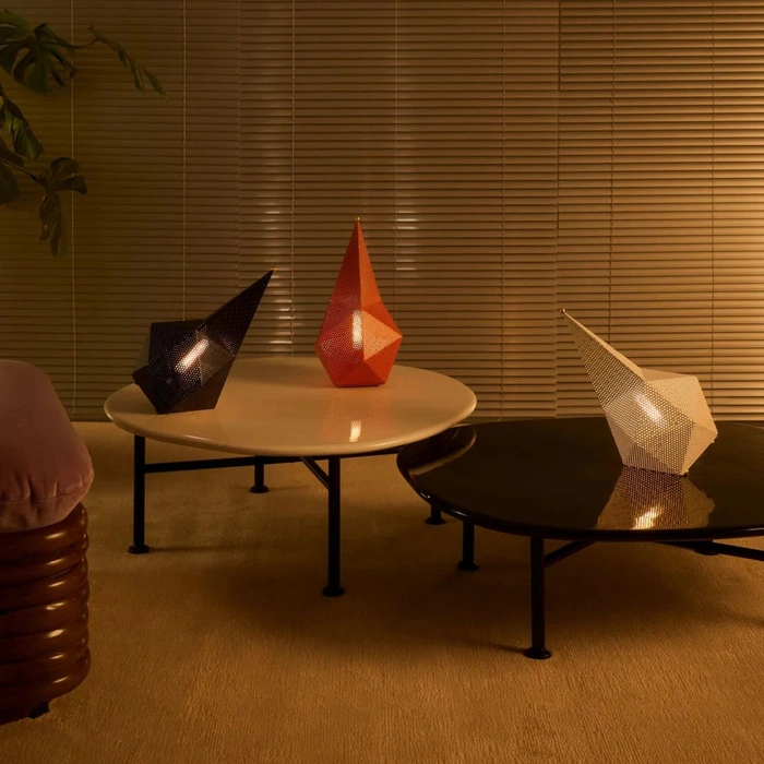 Lampa stołowa Gubi Coppia designerska rzeźbiarska E14